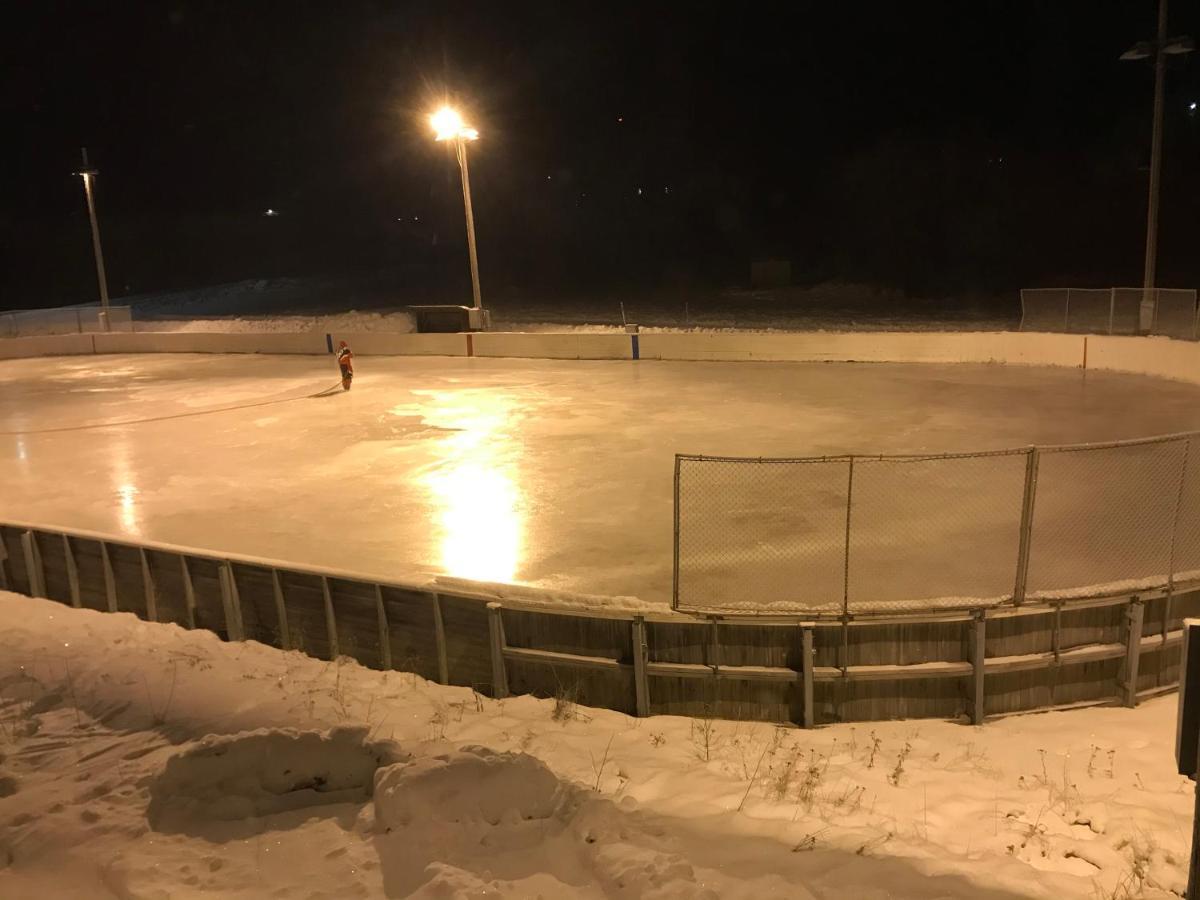 Asens Vandrarhem Uvboet Älvdalen Extérieur photo