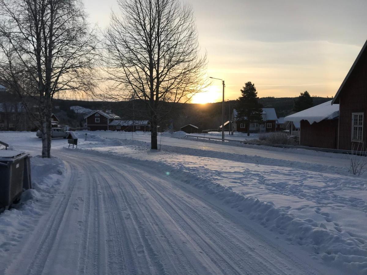 Asens Vandrarhem Uvboet Älvdalen Extérieur photo