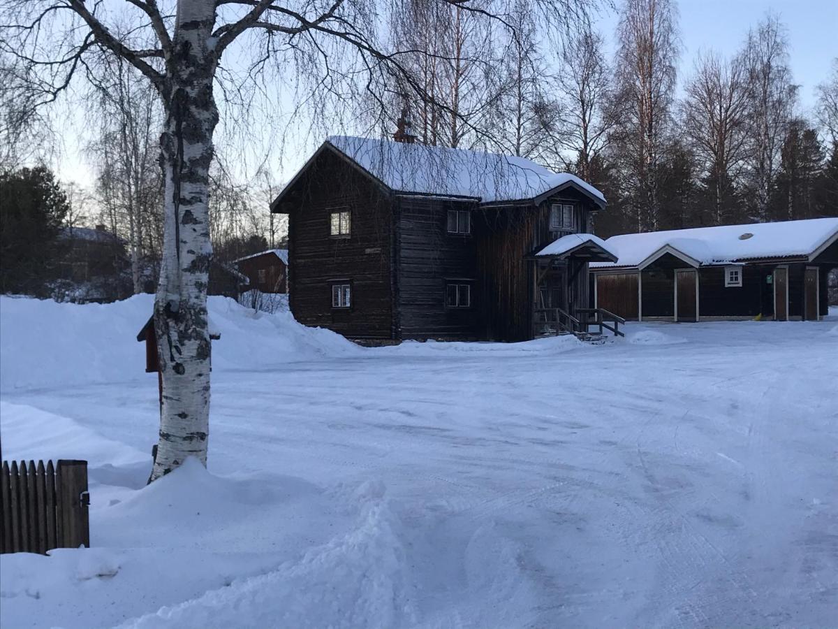 Asens Vandrarhem Uvboet Älvdalen Extérieur photo